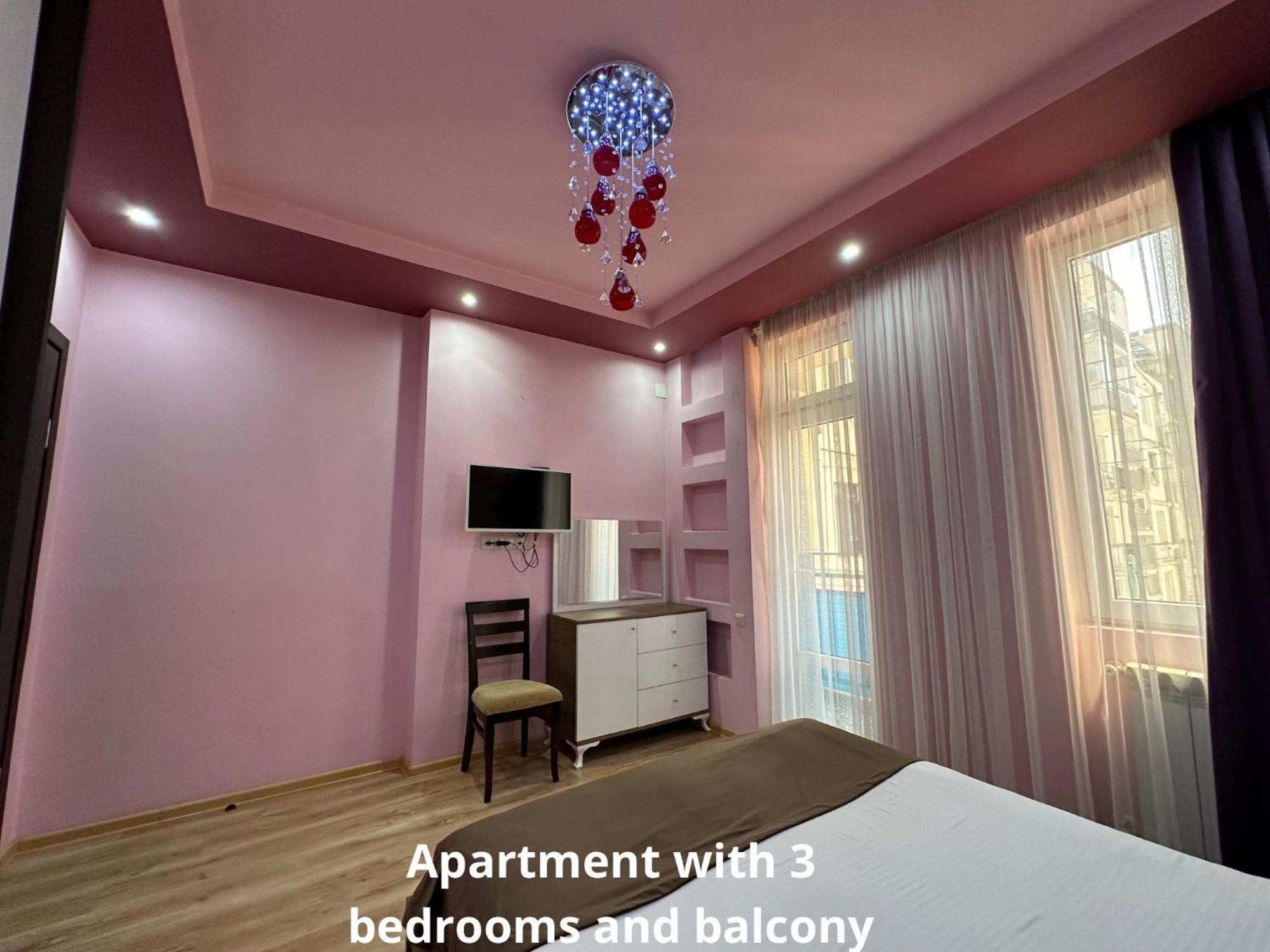 Grand Home Batumi Eksteriør billede