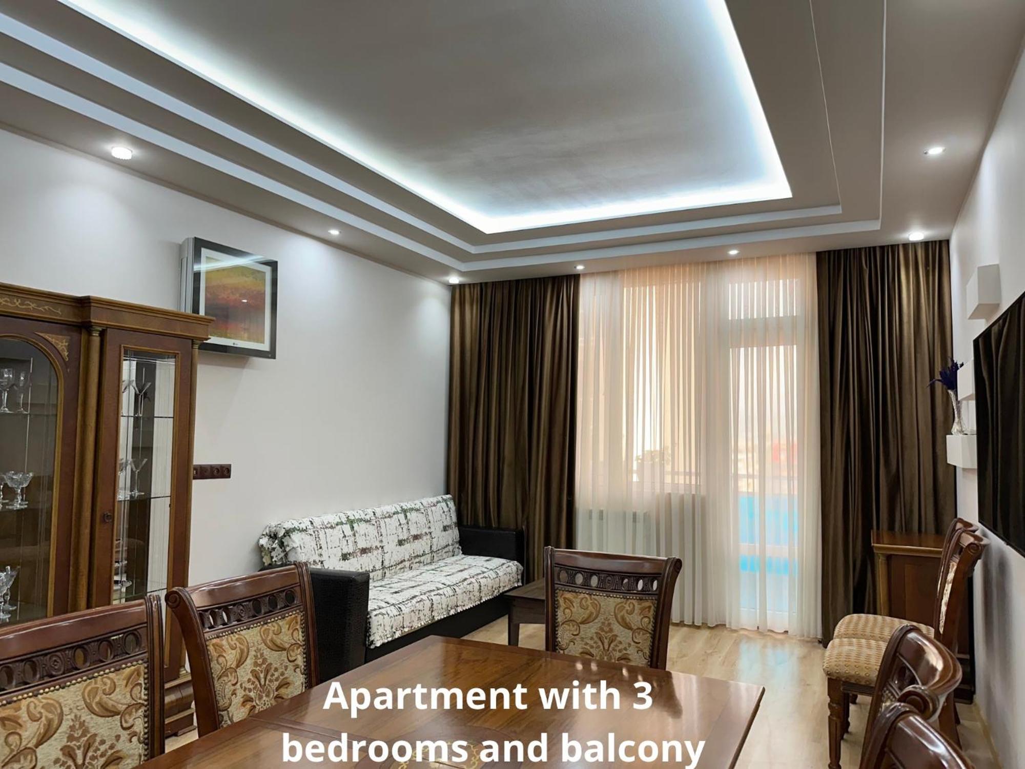 Grand Home Batumi Eksteriør billede