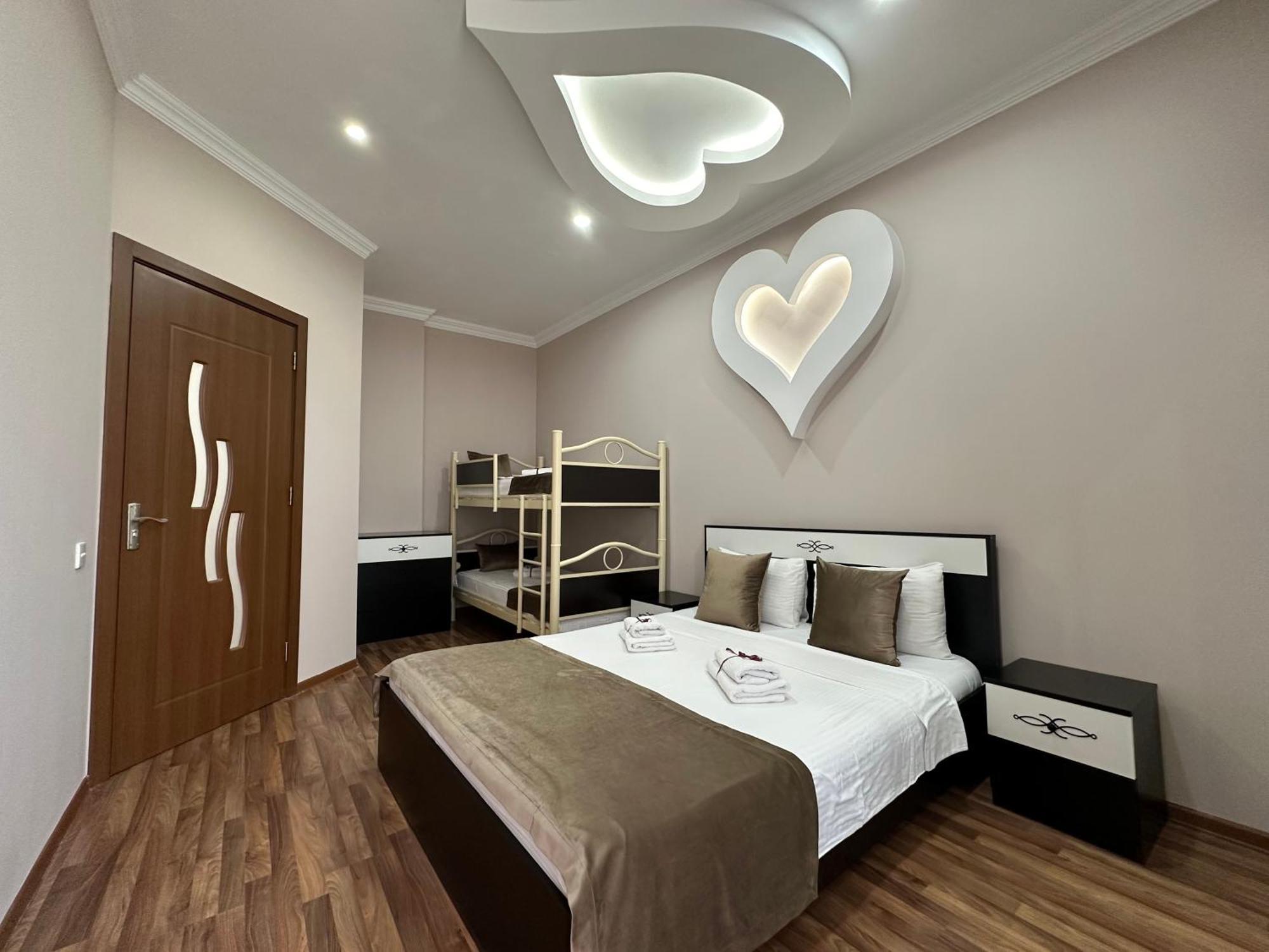 Grand Home Batumi Værelse billede