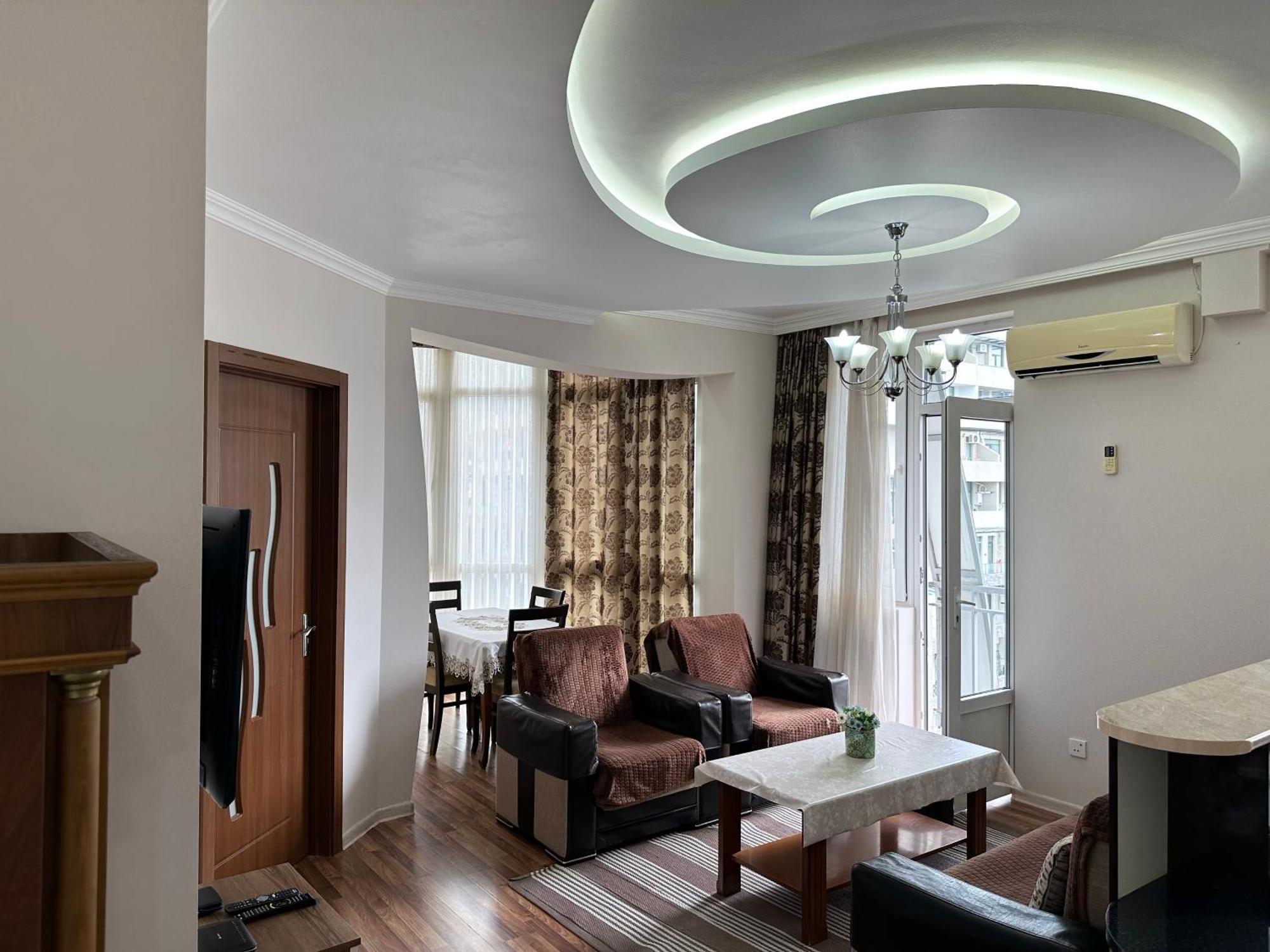 Grand Home Batumi Værelse billede