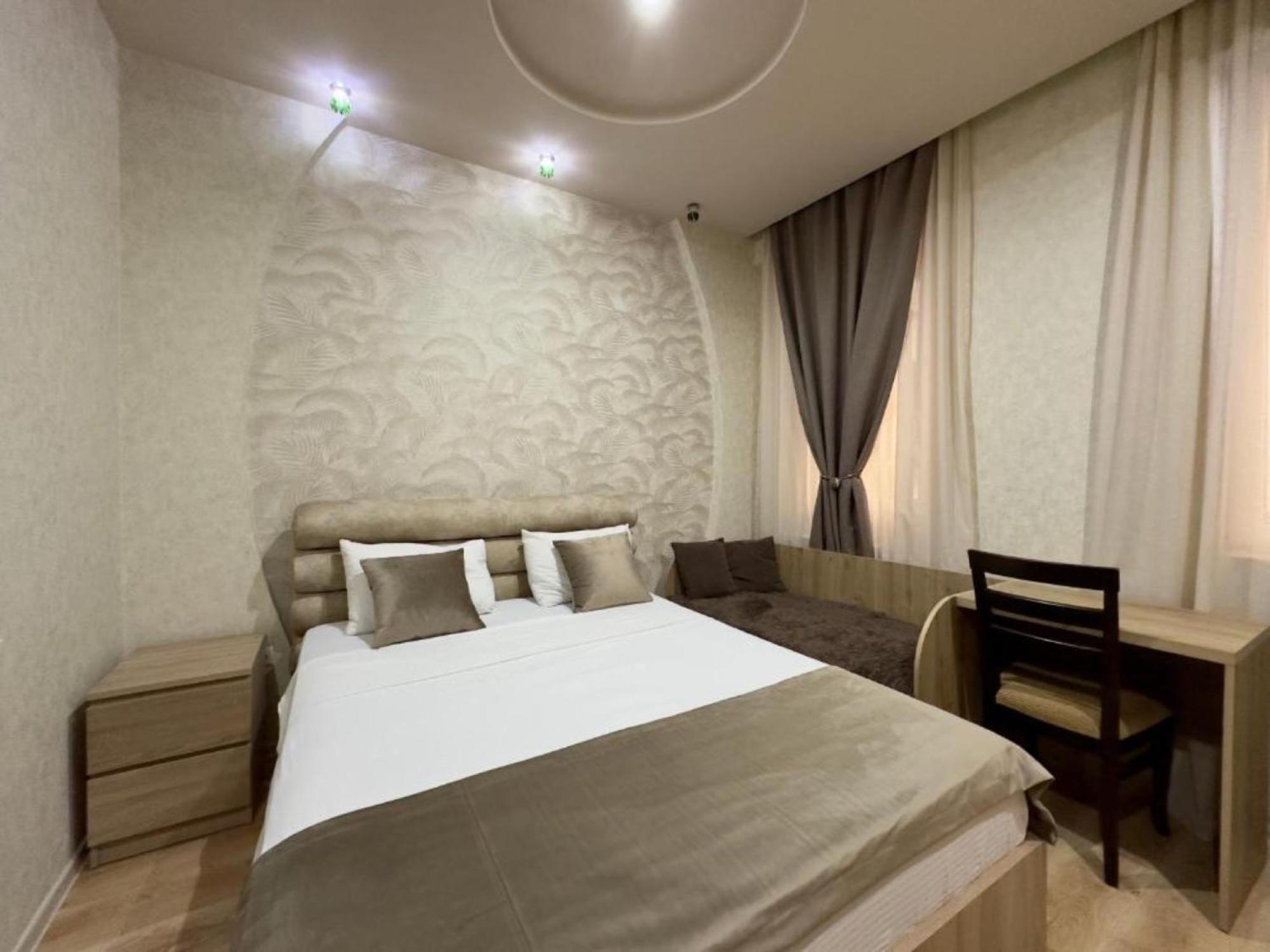 Grand Home Batumi Værelse billede