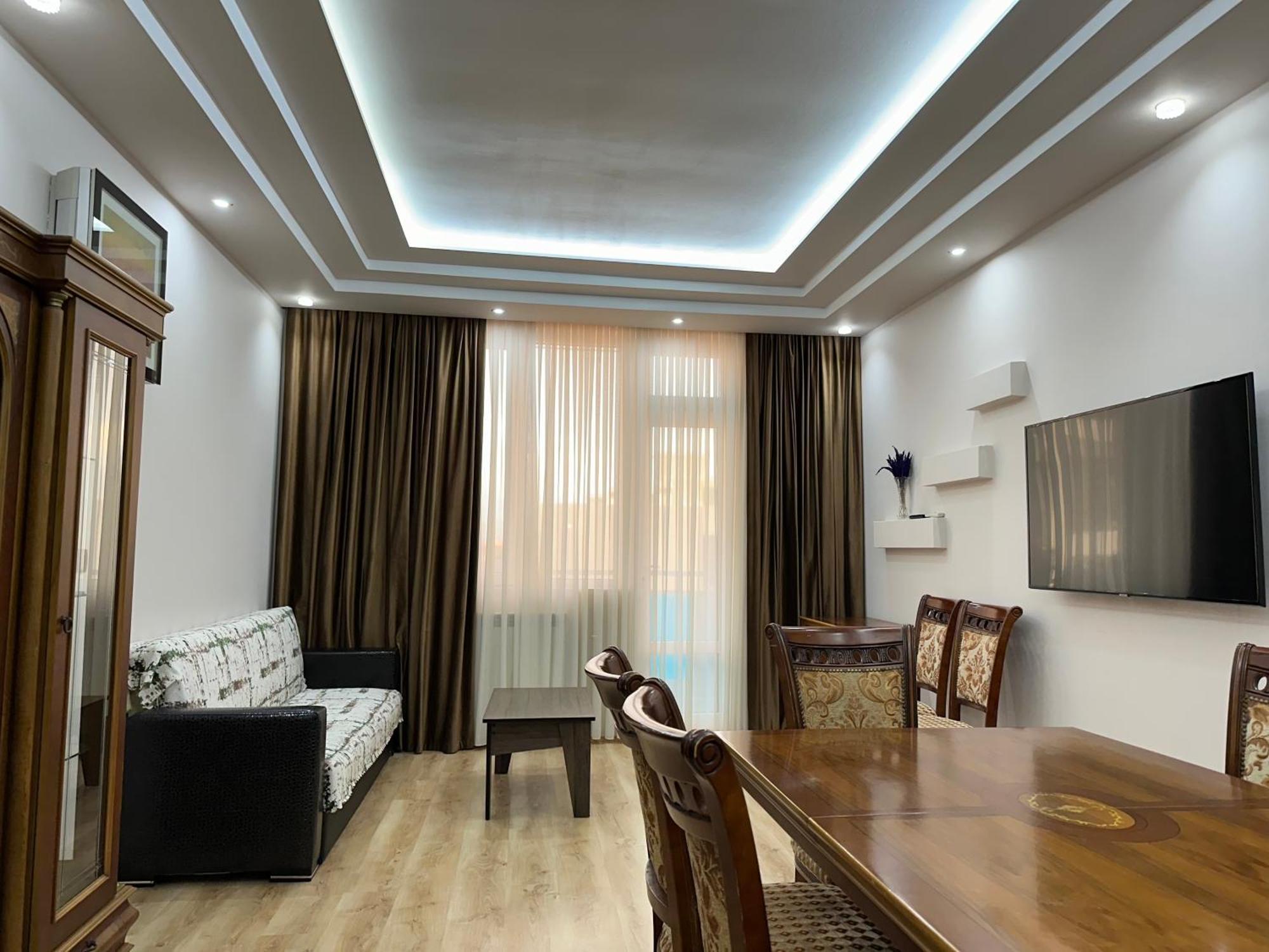 Grand Home Batumi Værelse billede