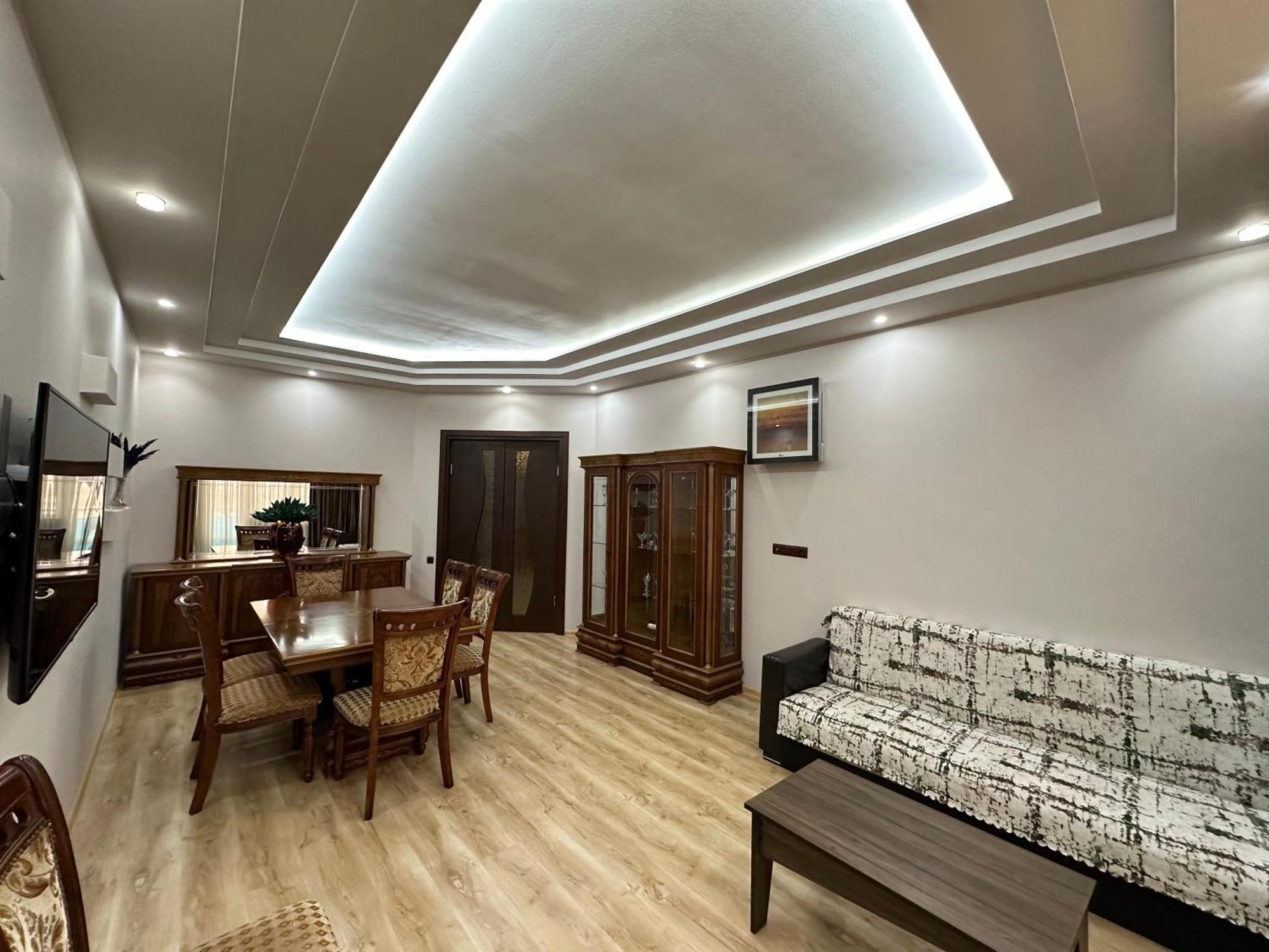 Grand Home Batumi Værelse billede